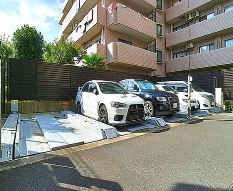 駐車場　駐車場があります