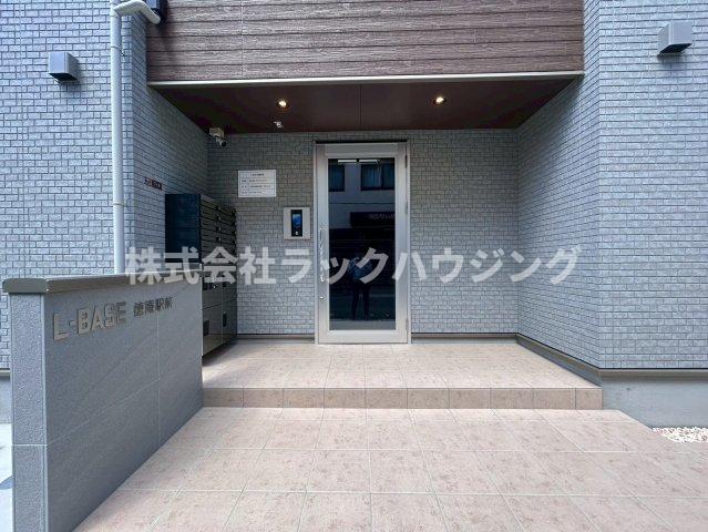 エントランス　【お部屋さがしはラックハウジングにお問合せ下さいませ♪】