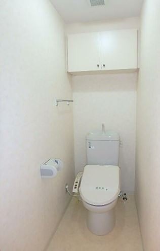 トイレ　※同仕様写真