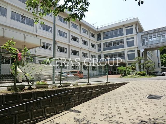 中学校　鎌倉市立御成中学校（中学校）まで1287m