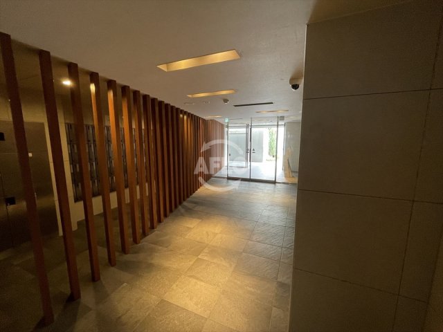ロビー　W-STYLE大阪谷町　ロビー