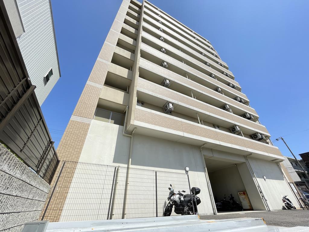 建物外観　おしゃれな外観