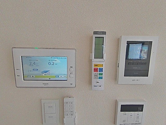 セキュリティ　TVモニターホンと太陽光発電システム