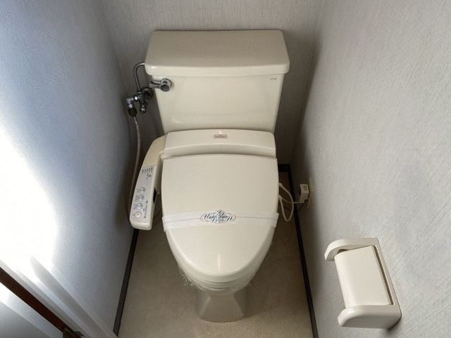 トイレ　ゆったりとした空間のトイレです