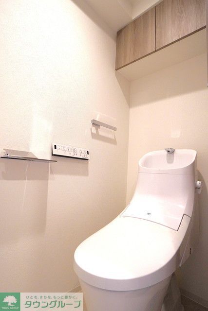 トイレ　※写真は同タイプ住戸です。