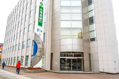 銀行　北海道銀行東札幌支店（銀行）まで672m