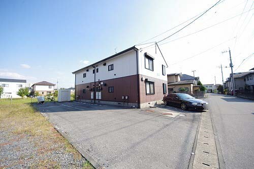 駐車場　敷地内駐車場