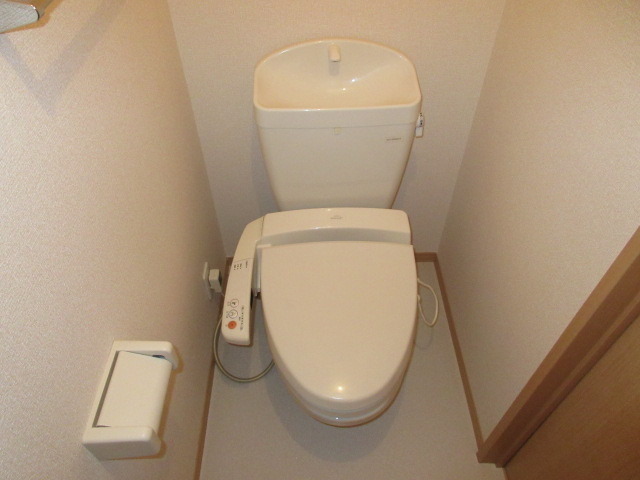 トイレ　洗浄機能付きのトイレです