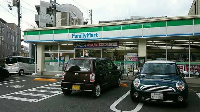 コンビニ　ファミリーマート　岡山大供二丁目店（コンビニ）まで120m