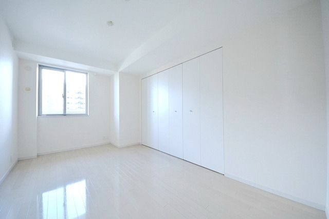 その他部屋・スペース　★洋室７帖★