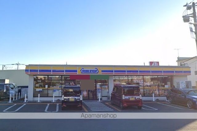 コンビニ　ミニストップ太田浜町店（コンビニ）まで806m