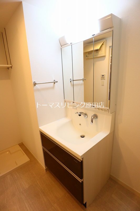 洗面設備　302号室写真