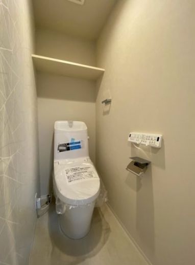 トイレ　別号室参考写真