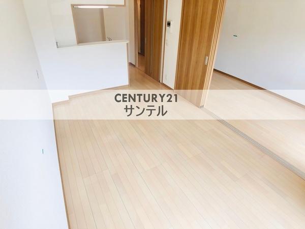 居室・リビング　同間取り別室