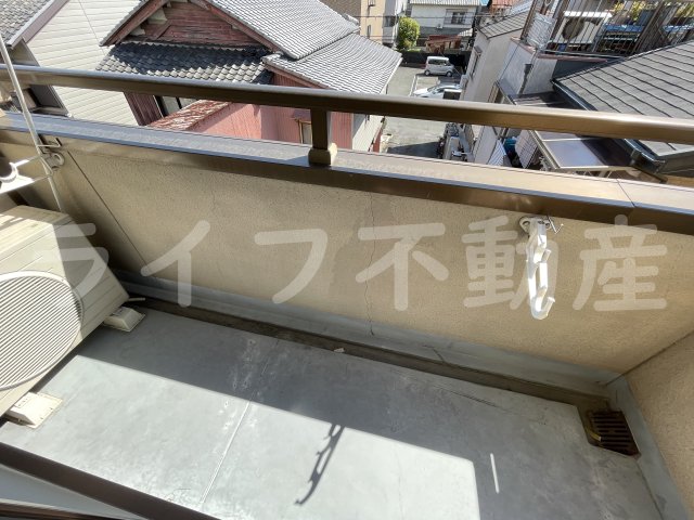 バルコニー　落ち着いた時間を過ごせるバルコニーです
