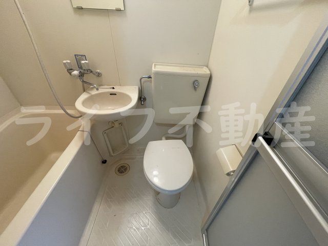トイレ　コンパクトで使いやすいトイレです
