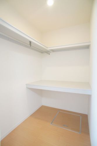 収納　ウォークインクローゼット