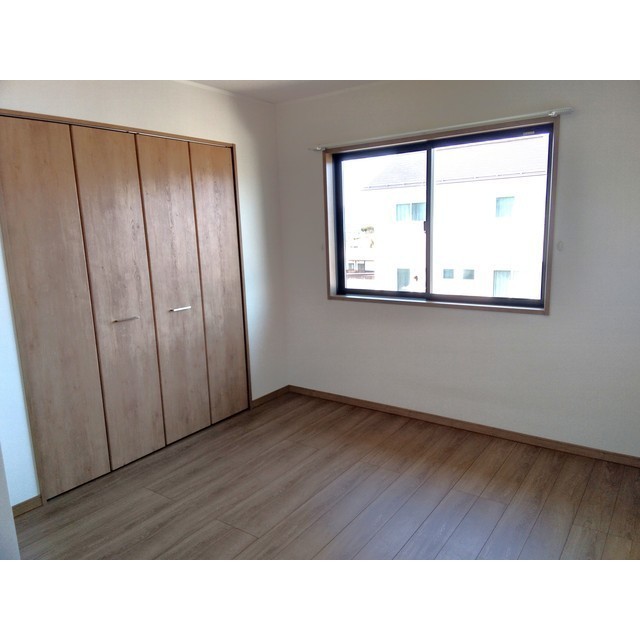 その他部屋・スペース　※隣部屋　参考写真です