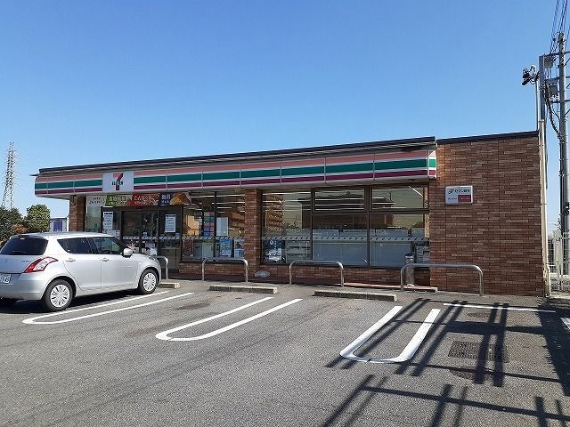 コンビニ　セブンイレブン東浦緒川塩田店（コンビニ）まで800m