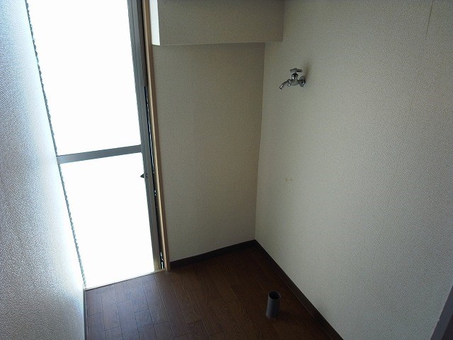 その他設備　室内洗濯機置場