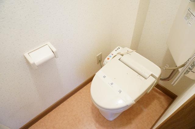 トイレ　トイレ