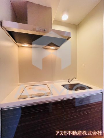 キッチン　同マンション別部屋　参考写真