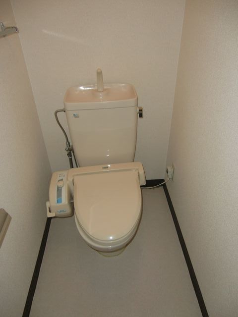 トイレ　シャワー付トイレ