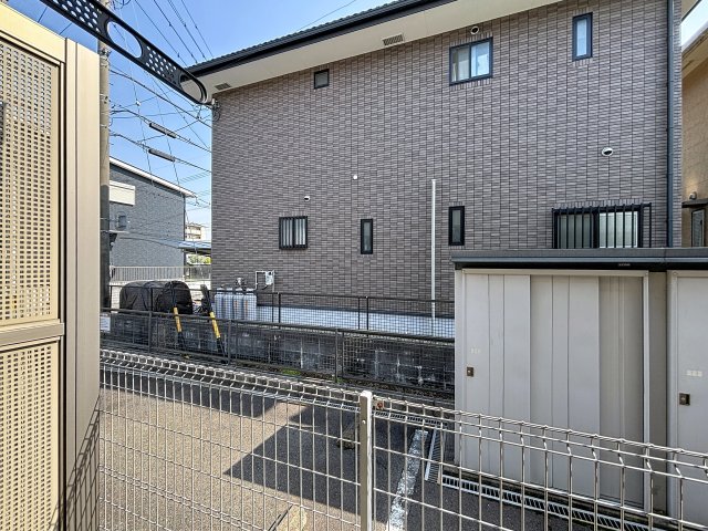 眺望　掲載写真は同型モデルを掲載しており実際のお部屋と仕様等が異な
