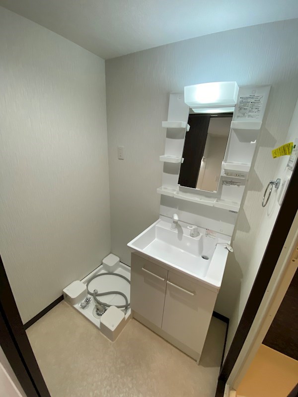 洗面設備　※別のお部屋のお写真です。御参考までに。