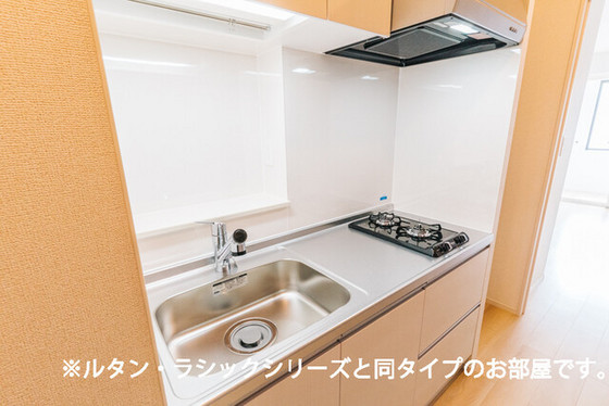キッチン　※新築の為、内装イメージです