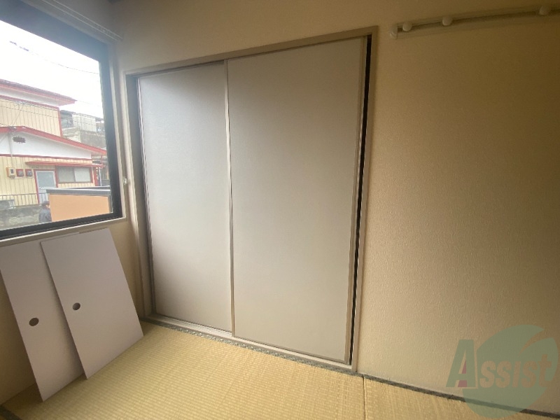 収納　こちらは収納です。中はどうなっているのでしょう。