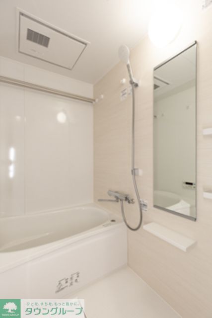 バス・シャワールーム　※写真は同タイプ住戸です。