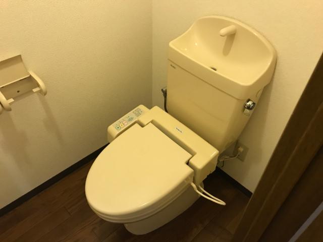 トイレ　シャワー付トイレ