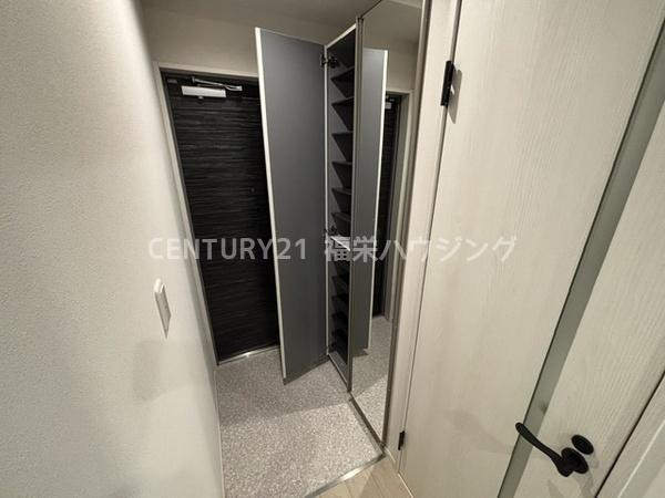 ＪＲ片町線 放出駅 徒歩2分 8階建 築1年の玄関写真