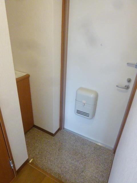 玄関　★お部屋探しは株式会社タウンハウジング東京まで★