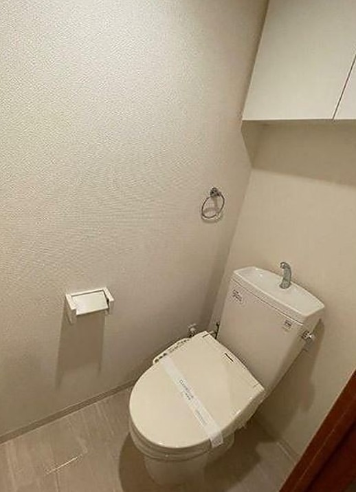 トイレ　※同仕様写真