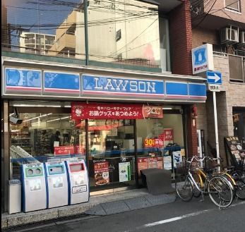 コンビニ　ローソン 十三店（コンビニ）まで539m