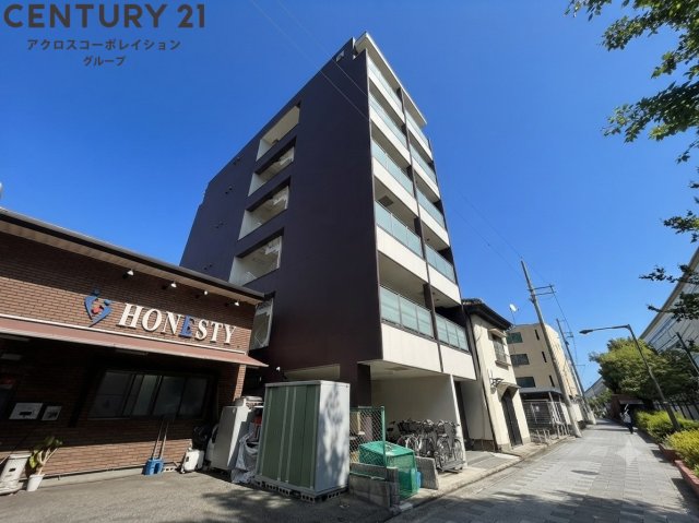 建物外観　オートロック付きで外部からの出入りがなく安心です！