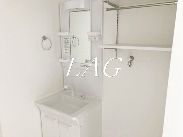 洗面設備　洗面台です。
