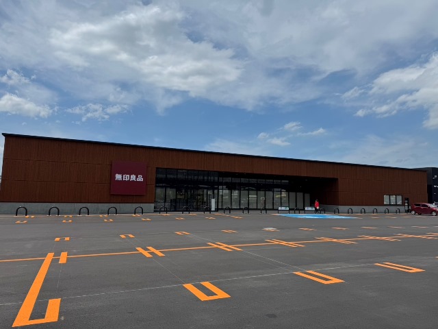 ショッピングセンター　無印良品コープさっぽろのっぽろ店（ショッピングセンター）まで1163m