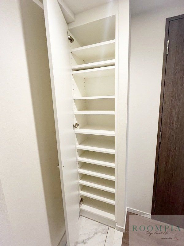 玄関　物件画像