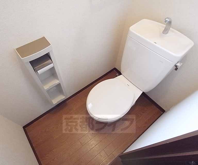 トイレ　ゆとりあるトイレです