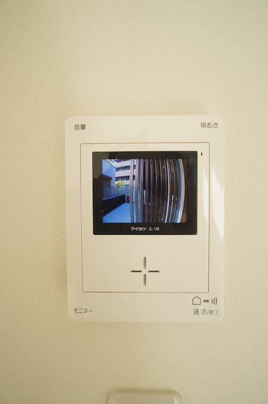 セキュリティ　来客を確認できるモニターホン