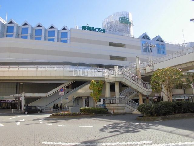 ショッピングセンター　取手ボックスヒル（ショッピングセンター）まで592m