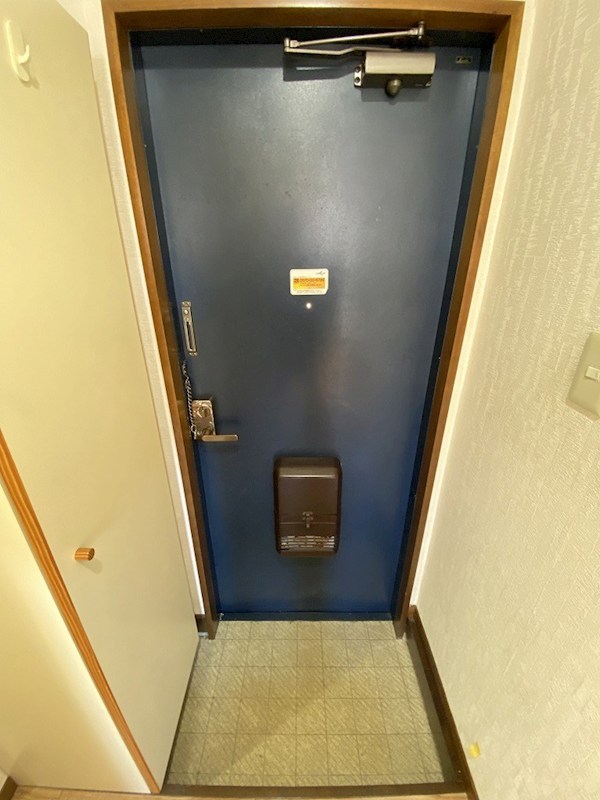 玄関　別部屋参照