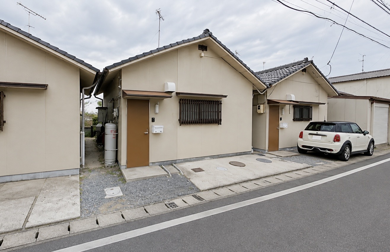 建物外観　原借家
