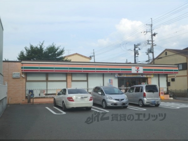 コンビニ　セブンイレブン唐橋芦辺町店（コンビニ）まで160m
