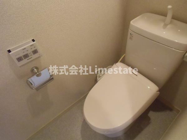 トイレ　別部屋参考写真