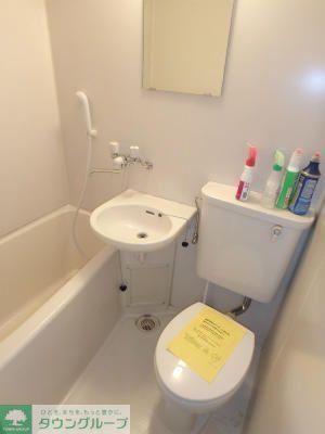 バス・シャワールーム　※別部屋参考写真