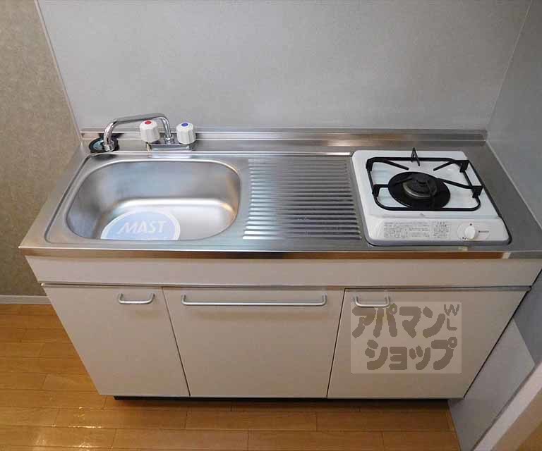 キッチン　１口コンロ装備